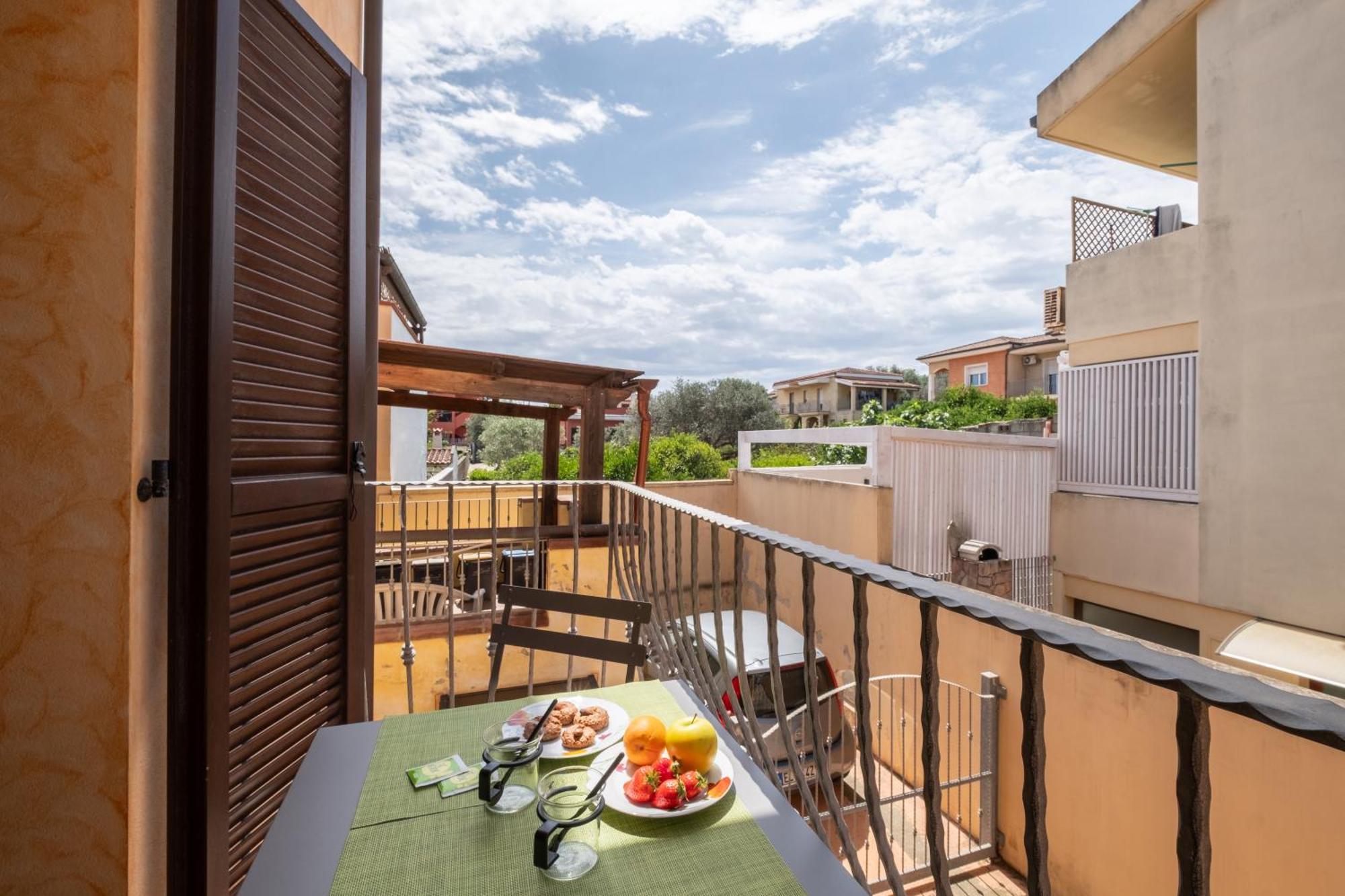 Butterfly Apartment Cagliari - Self Check-In, No Kitchen Exteriér fotografie